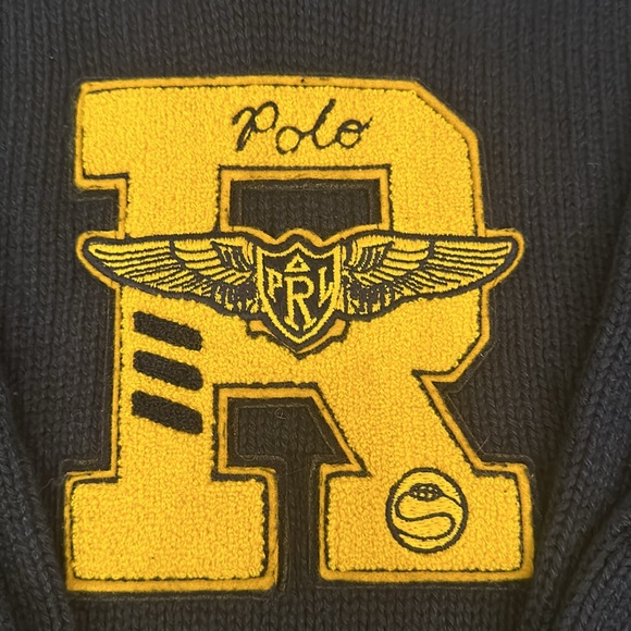 Ralph Lauren Shaw Collar sweater - Picture 2 of 3